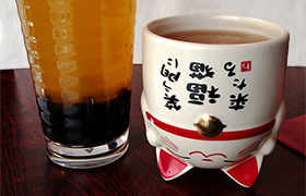 Nouveau verre styler (manekineko) de chez Momo 茶  par Swop